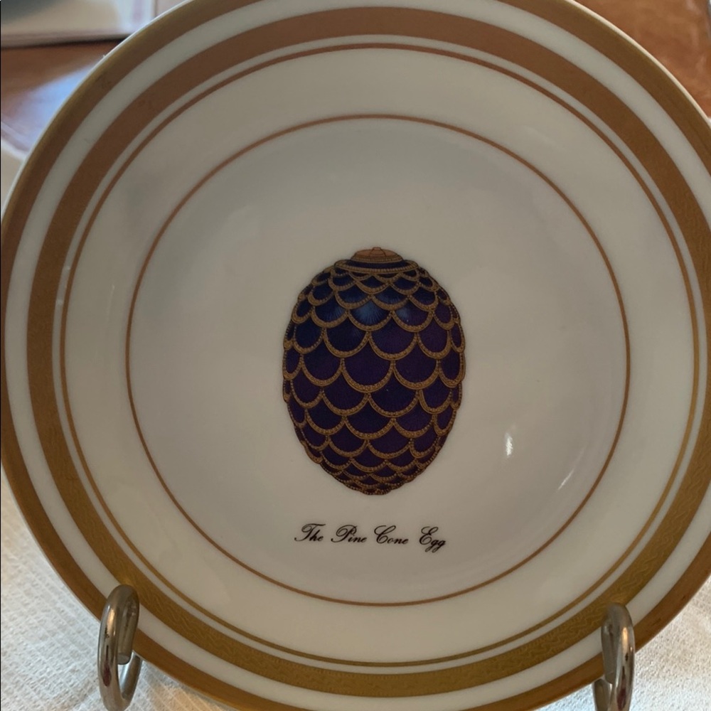 Faberge Gold and Purple Canapé Plate “The Pine Cone Egg”. Vintage.